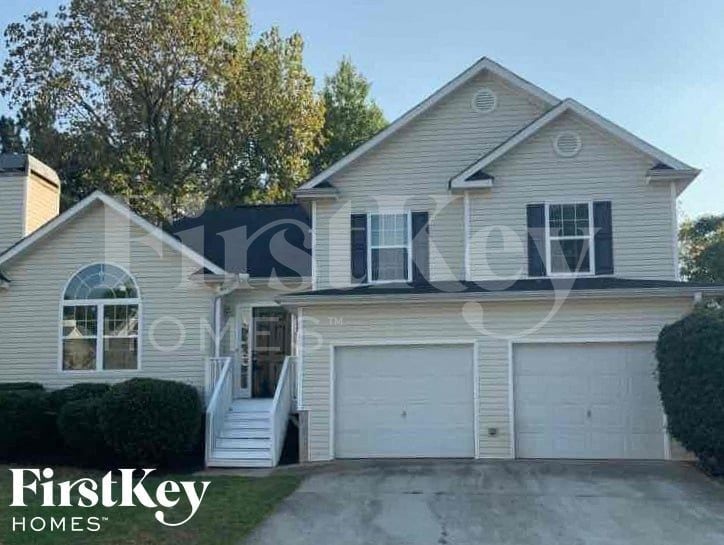 1253 Waymar Ct SW in Marietta, GA - Building Photo