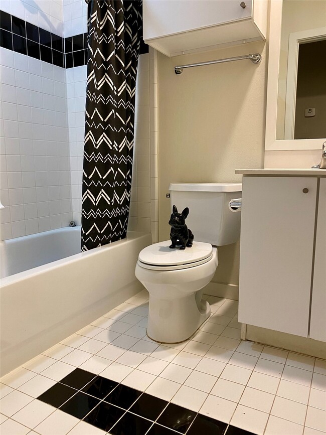 property at 823 Robin St