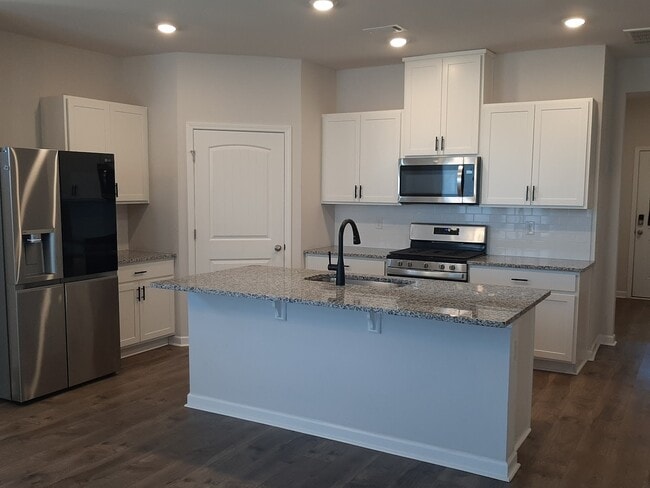 3085 White Hbr Dr in White House, TN - Building Photo - Building Photo