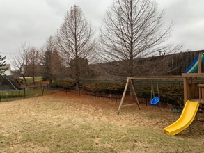 3083 Impressions Dr in Lake In The Hills, IL - Foto de edificio - Building Photo