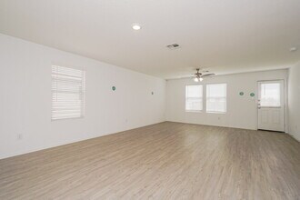 14404 Penny Run in San Antonio, TX - Building Photo - Building Photo