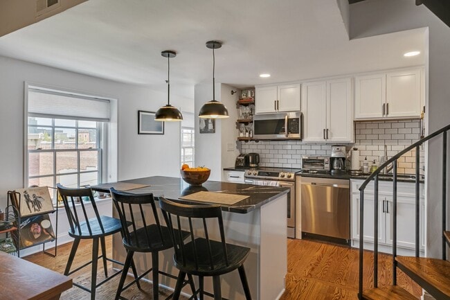 property at 627 N 18th St