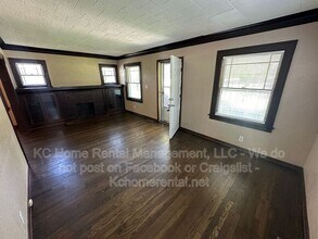 6838 The Paseo in Kansas City, MO - Building Photo - Building Photo