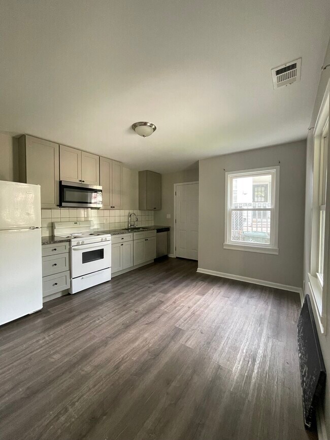 411 Allgood Rd NE Rentals in Marietta, GA