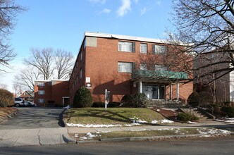 SBM Laurel LLC 212 in Hartford, CT - Foto de edificio - Building Photo