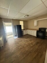 120-122-122 N 3rd St, Unit Apt B in Jeannette, PA - Building Photo - Building Photo