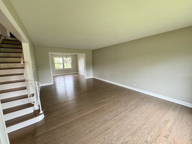 1527 Windsor Ct in Naperville, IL - Building Photo - Building Photo