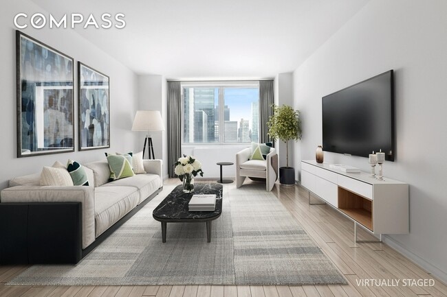 property at 212 E 47th St