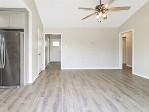 3105 Church St in Galveston, TX - Building Photo - Building Photo