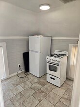 442 E Arrow Hwy in Upland, CA - Building Photo - Building Photo