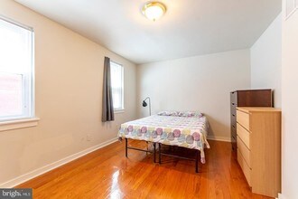 2220 Fitzwater St-Unit -1 in Philadelphia, PA - Building Photo - Building Photo