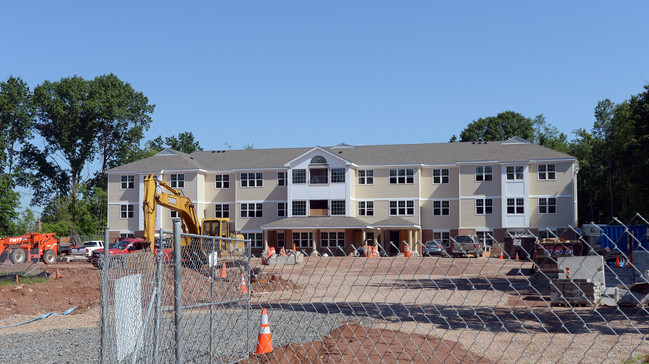 Krause Gardens in Manchester, CT - Foto de edificio - Building Photo