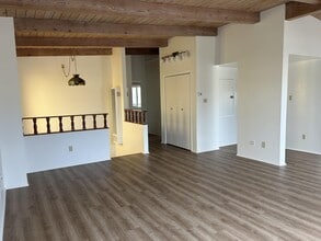 108 Ventura Ave in Oxnard, CA - Building Photo - Building Photo