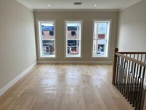 906 Main St, Unit A in Belmar, NJ - Foto de edificio - Building Photo