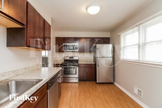 8840 Sproat Ave in Oak Lawn, IL - Building Photo - Building Photo