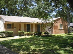 4850 Kingfisher Dr in Houston, TX - Building Photo