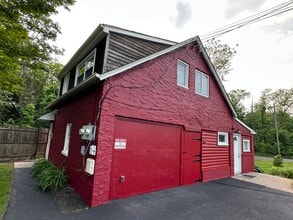 1839 Lower State Rd, Unit Apartment C in Doylestown, PA - Foto de edificio - Building Photo