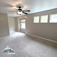 266 W 1010 S in Logan, UT - Building Photo - Building Photo