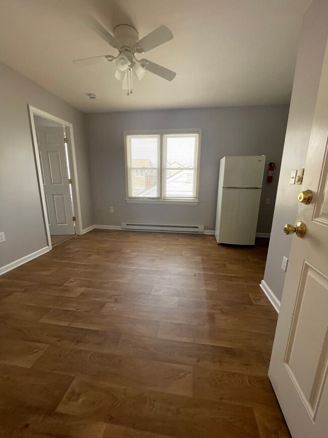 1512 Boulevard, Unit Apartment 4 in Seaside Park, NJ - Building Photo - Building Photo