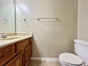 3051 Olympia Dr in Denton, TX - Building Photo - Building Photo