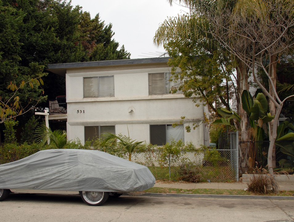 531 Vernon Ave in Venice, CA - Foto de edificio