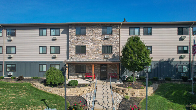 Vance Street Apartments in Bluffton, OH - Foto de edificio - Building Photo