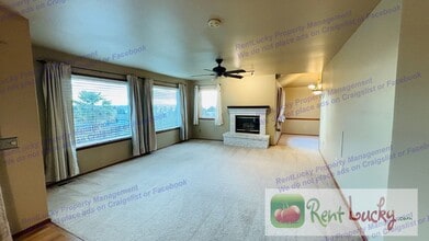 5216 Ridge Dr NE in Tacoma, WA - Building Photo - Building Photo