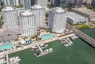 999 Brickell Bay Dr, Unit 1206 in Miami, FL - Building Photo