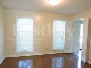 5595 Scottsdale Ave in Memphis, TN - Building Photo - Building Photo