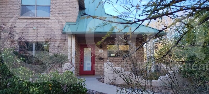 3055 N Gaia Pl in Tucson, AZ - Building Photo