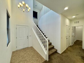 8922 Drew Valley Ct in Las Vegas, NV - Building Photo - Building Photo