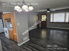 1407 SW Glencoe St in Topeka, KS - Building Photo - Building Photo