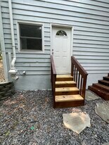 1720 Branch Valley Dr, Unit 1 Bedroom Apartment in Roswell, GA - Building Photo