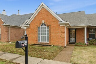 6856 Wrigley Dr in Cordova, TN - Building Photo - Building Photo