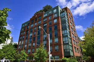 95 Prince Arthur Ave in Toronto, ON - Building Photo