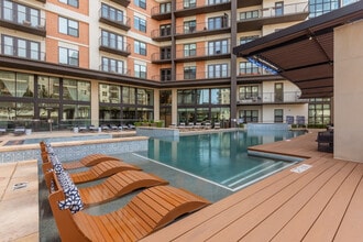 The Taylor in Dallas, TX - Building Photo - Building Photo