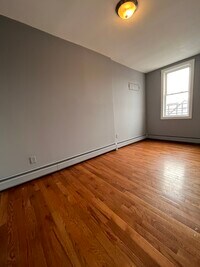 133 W 54th St, Unit Basement photo'