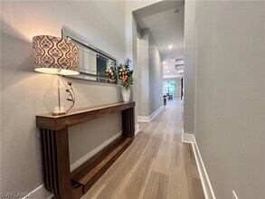 9124 Raintree St in Naples, FL - Building Photo - Building Photo