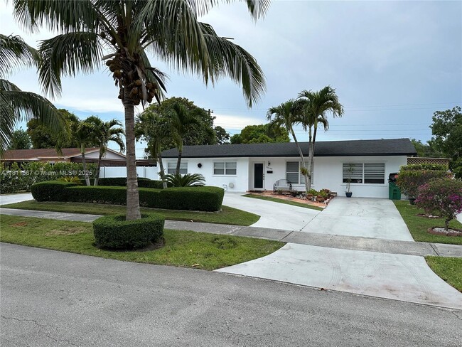 property at 15640 SW 102nd Pl