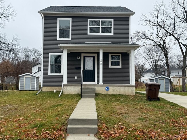 property at 809 Maltby St