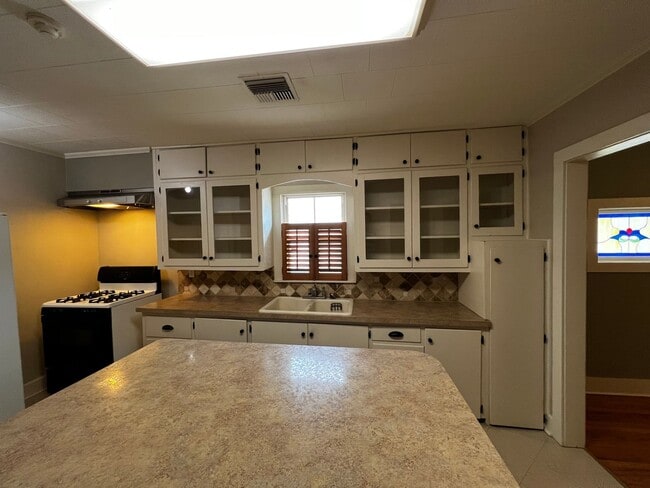 116 St George St in Lafayette, LA - Building Photo - Building Photo