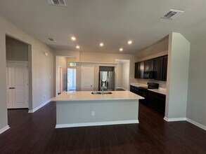 3214 Shawlands Rd in Killeen, TX - Foto de edificio - Building Photo