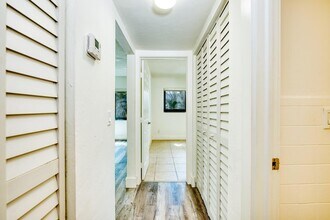 714 SE 19th Ave, Unit 5 in Deerfield Beach, FL - Building Photo - Building Photo