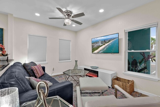 property at 111 E Hibiscus St