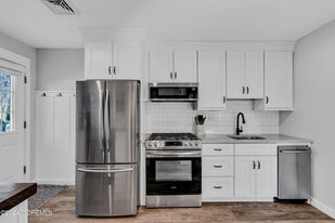 1217 Lister St in Point Pleasant, NJ - Building Photo