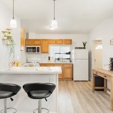 130 N Yale Ave in Fullerton, CA - Building Photo - Building Photo