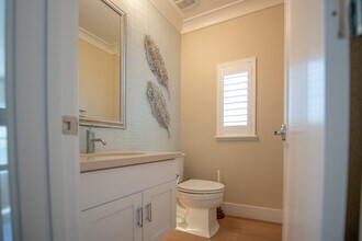 218 Athena Ct in Mountain View, CA - Foto de edificio - Building Photo
