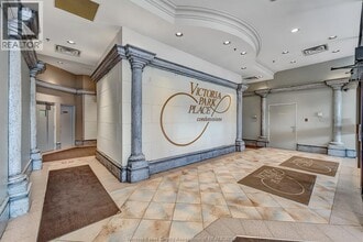 150 Park St W in Windsor, ON - Building Photo - Building Photo