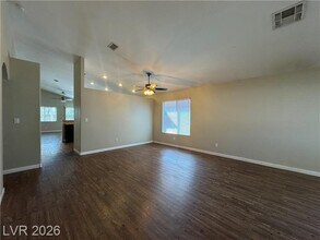 1732 Mexican Poppy St in Las Vegas, NV - Building Photo - Building Photo