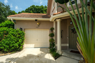 1767 Harborside Cir in Wellington, FL - Foto de edificio - Building Photo